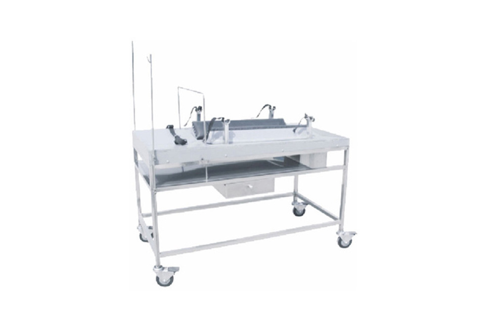 Multifunctional dissection table